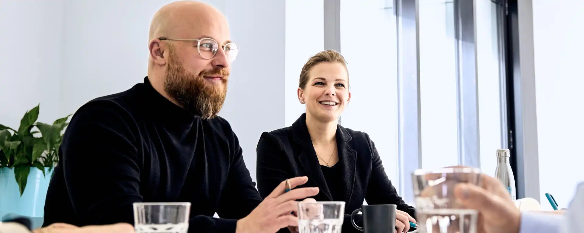 Wir von der Peronsalberatung head for work garantieren eine maßgeschneiderte Unterstützung für Ihren Erfolg.