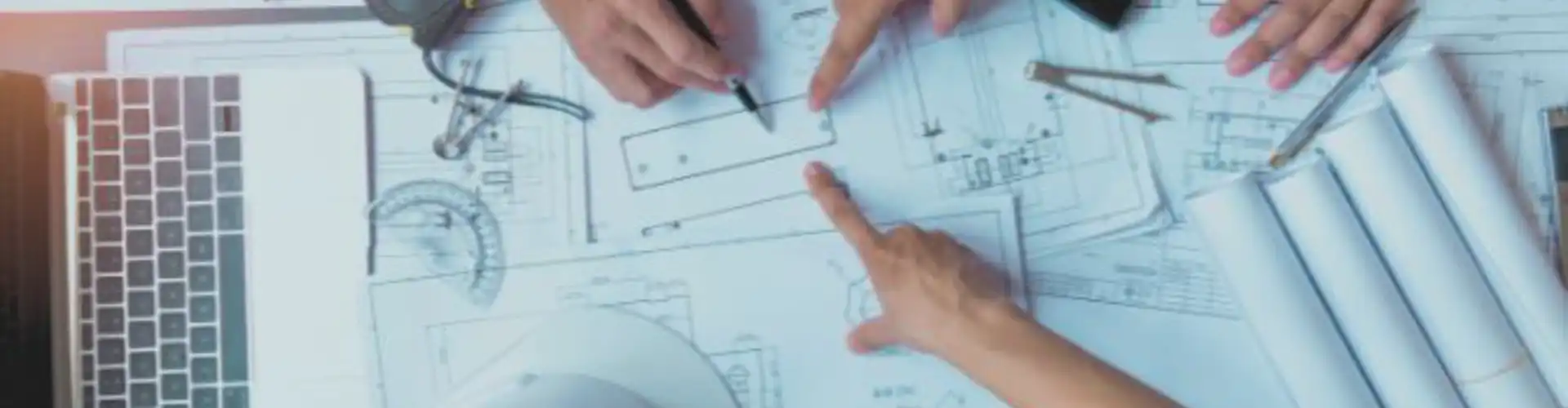 Im Bereich Engineering geht es um die Entwicklung, Planung, Optimierung, Umsetzung und den Vertrieb technischer Produkte.