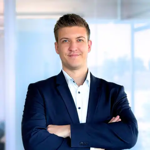 Niklar Barbir - Personalberater bei head for work - Ihr Headhunter aus Düsseldorf.